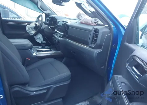 2024 Chevrolet Silverado 1500 4Wd Short Bed Lt Trail Boss from USA, damaged, VIN 3GCUDFE8XRG183505